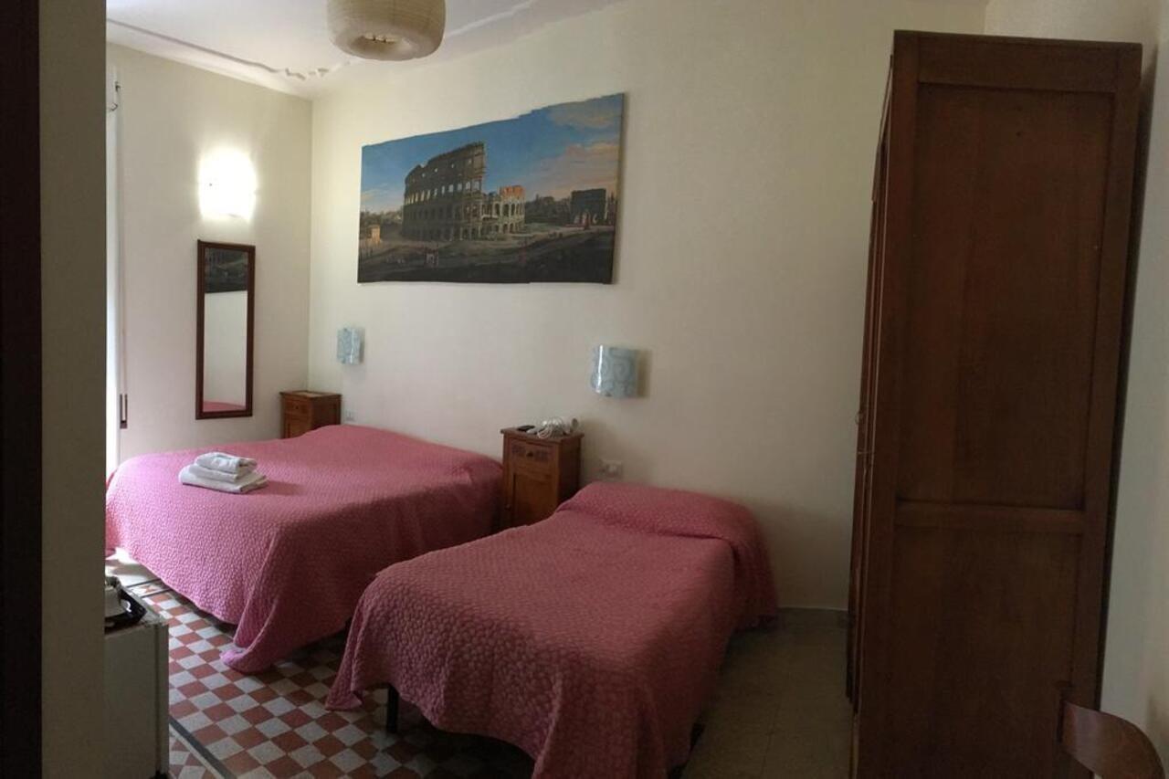 Casa Rosy Hotel Rome Exterior photo
